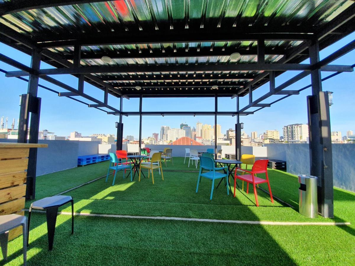 Innspired Hostel Ph In Makati, Metro Manila Makati City Kültér fotó